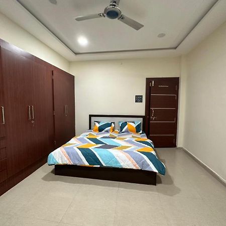 Sunrays - Unique 3Bhk In The Heart Of The City Gwalior Dış mekan fotoğraf